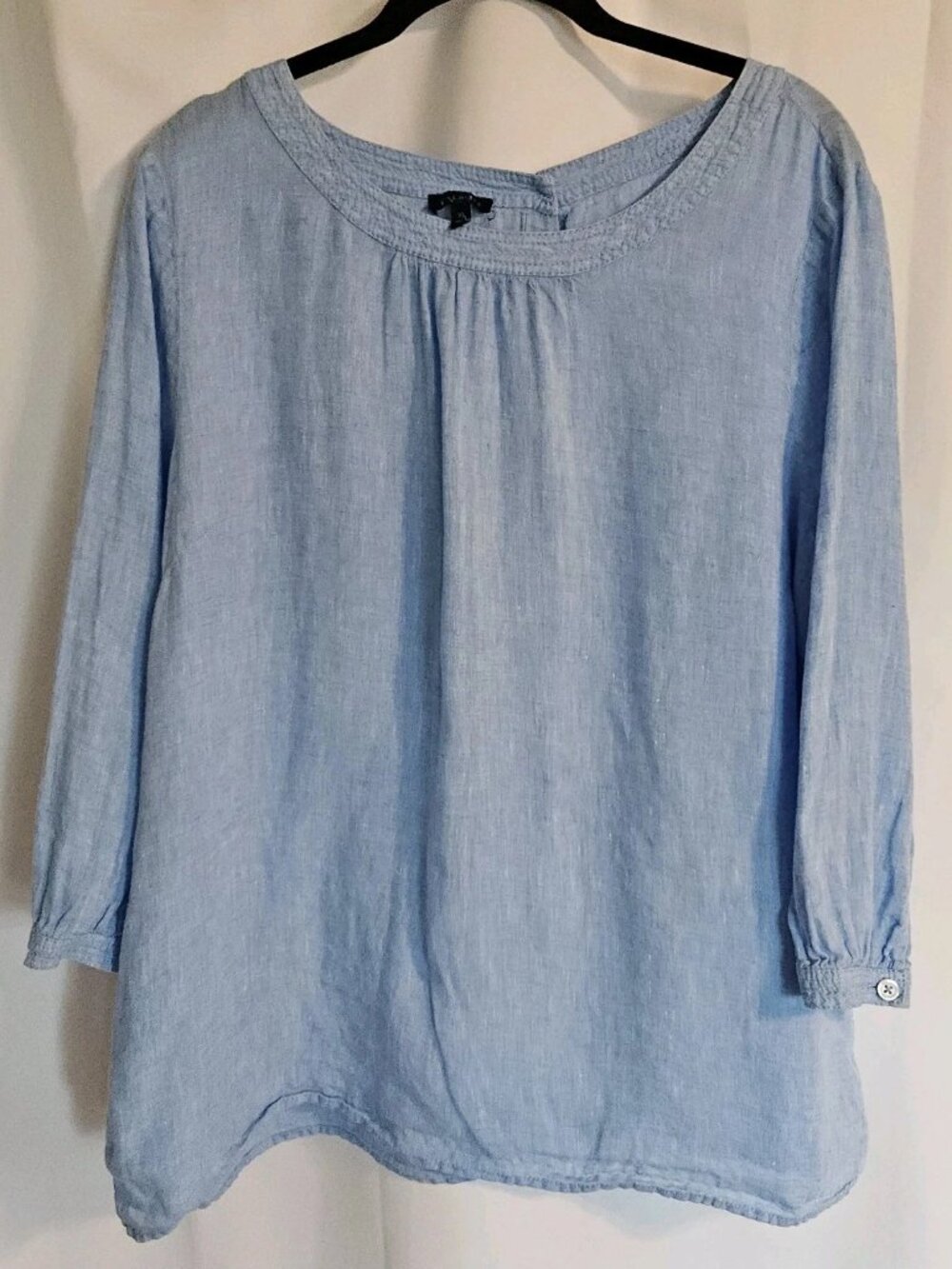 Talbots 100% Linen Powder Blue Women's size XL 3/4-inch Sleeve Blouse